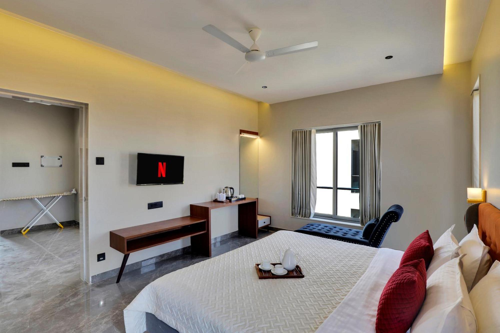 Goverdhan Greens Resort Dwarka L Hotels In Dwarka Exterior photo