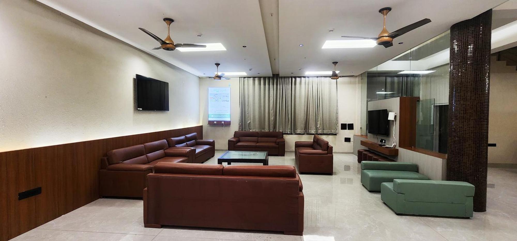Goverdhan Greens Resort Dwarka L Hotels In Dwarka Exterior photo