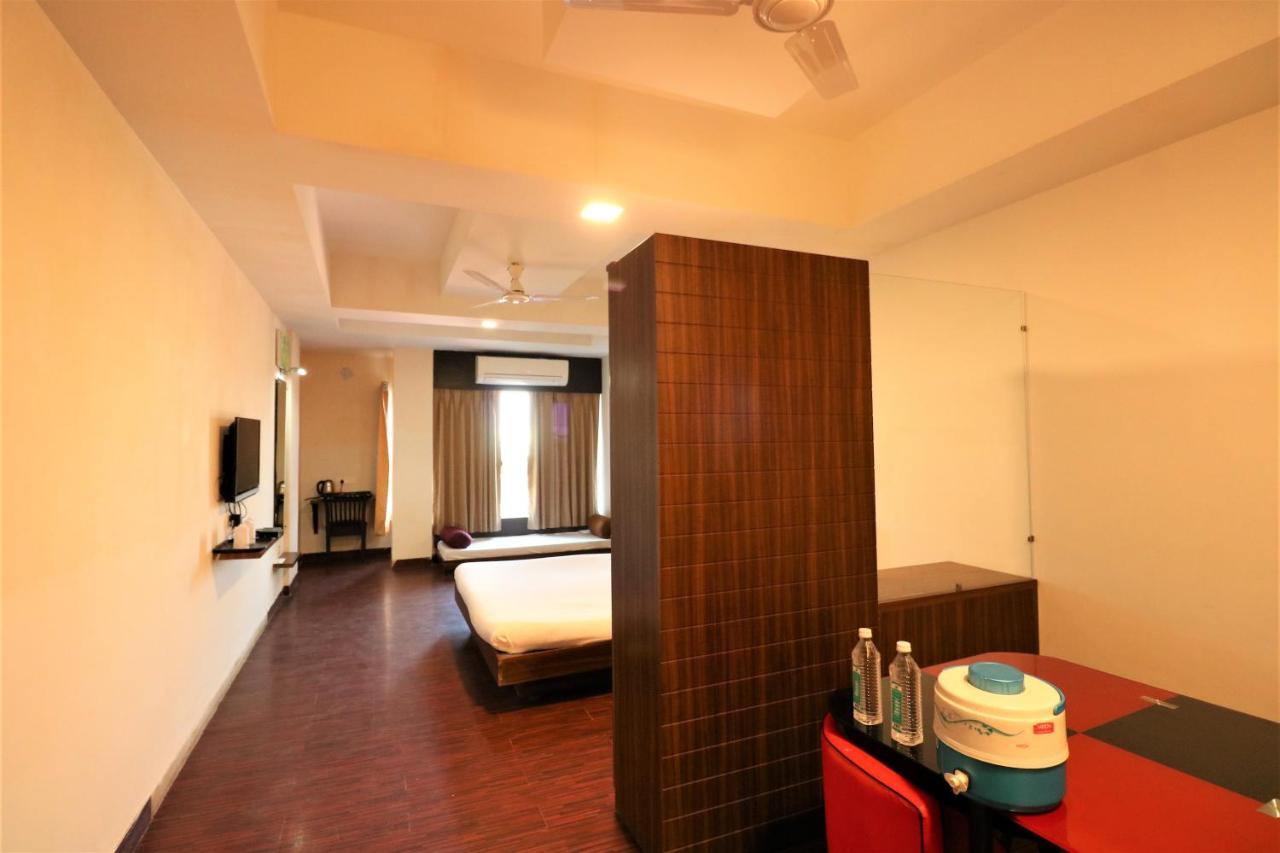 Goverdhan Greens Resort Dwarka L Hotels In Dwarka Exterior photo